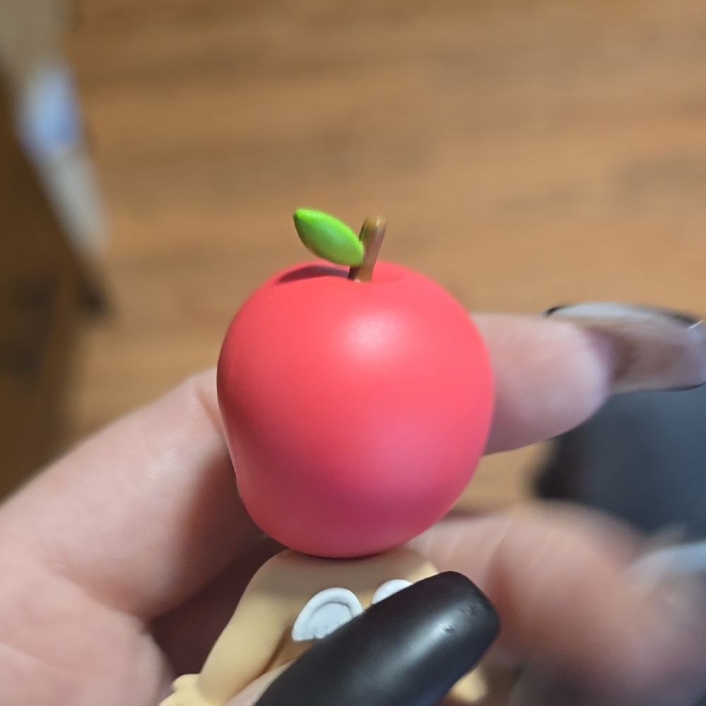 Sonny Angel Apple 100% Authentic - Picture 5 of 9
